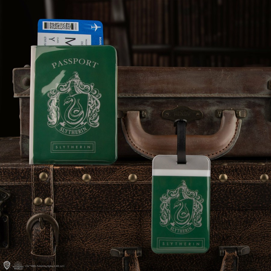 Cinereplicas Travel | Slytherin Luggage Tag & Passport Cover Set